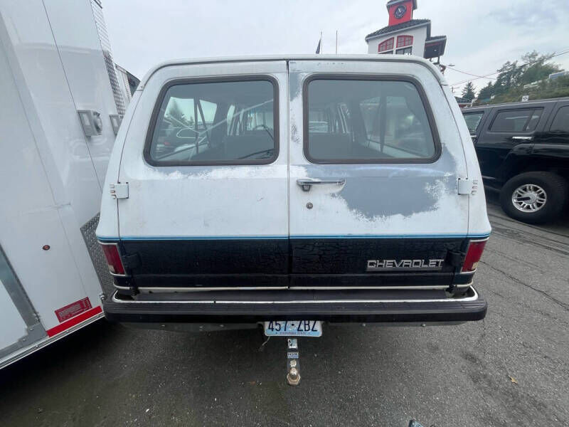 Chevrolet Suburban