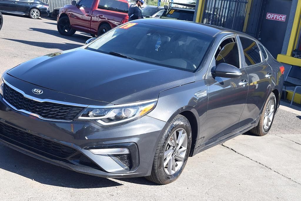 2019 KIA Optima