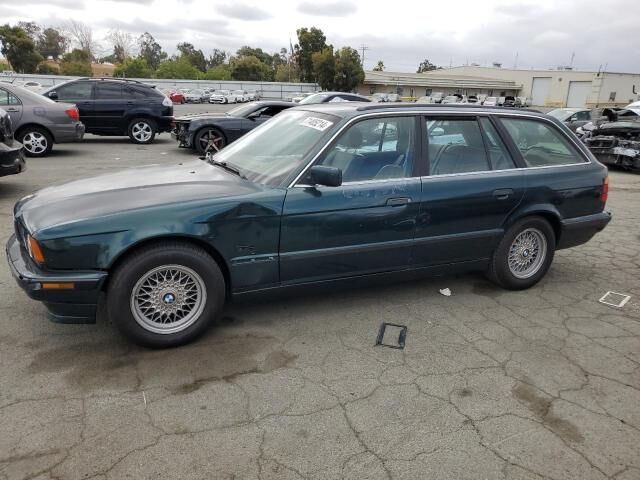 BMW 525i