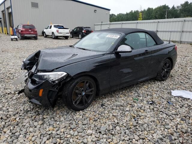 BMW M240i