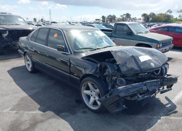 BMW 525i
