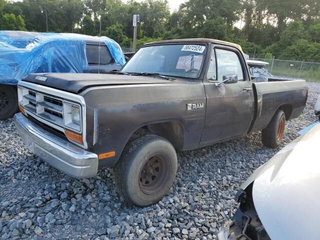 Dodge D-Series