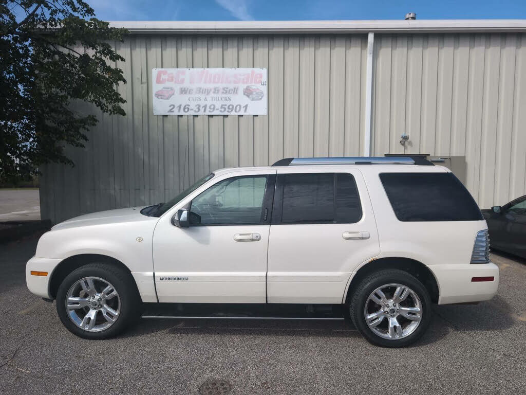 Mercury Mountaineer