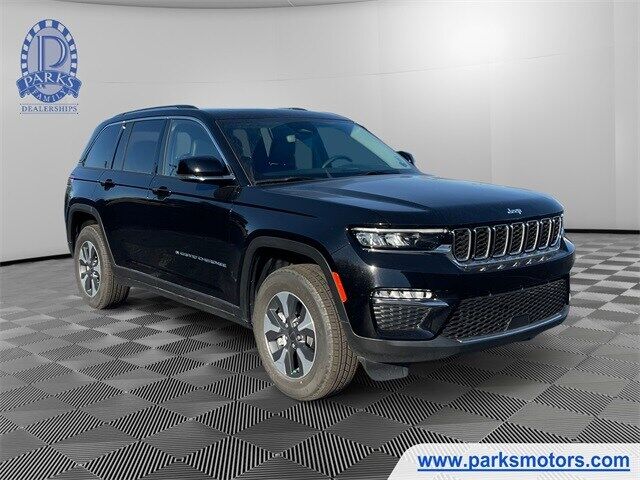 2022 JEEP Grand Cherokee