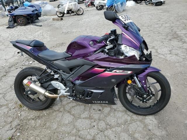 YAMAHA