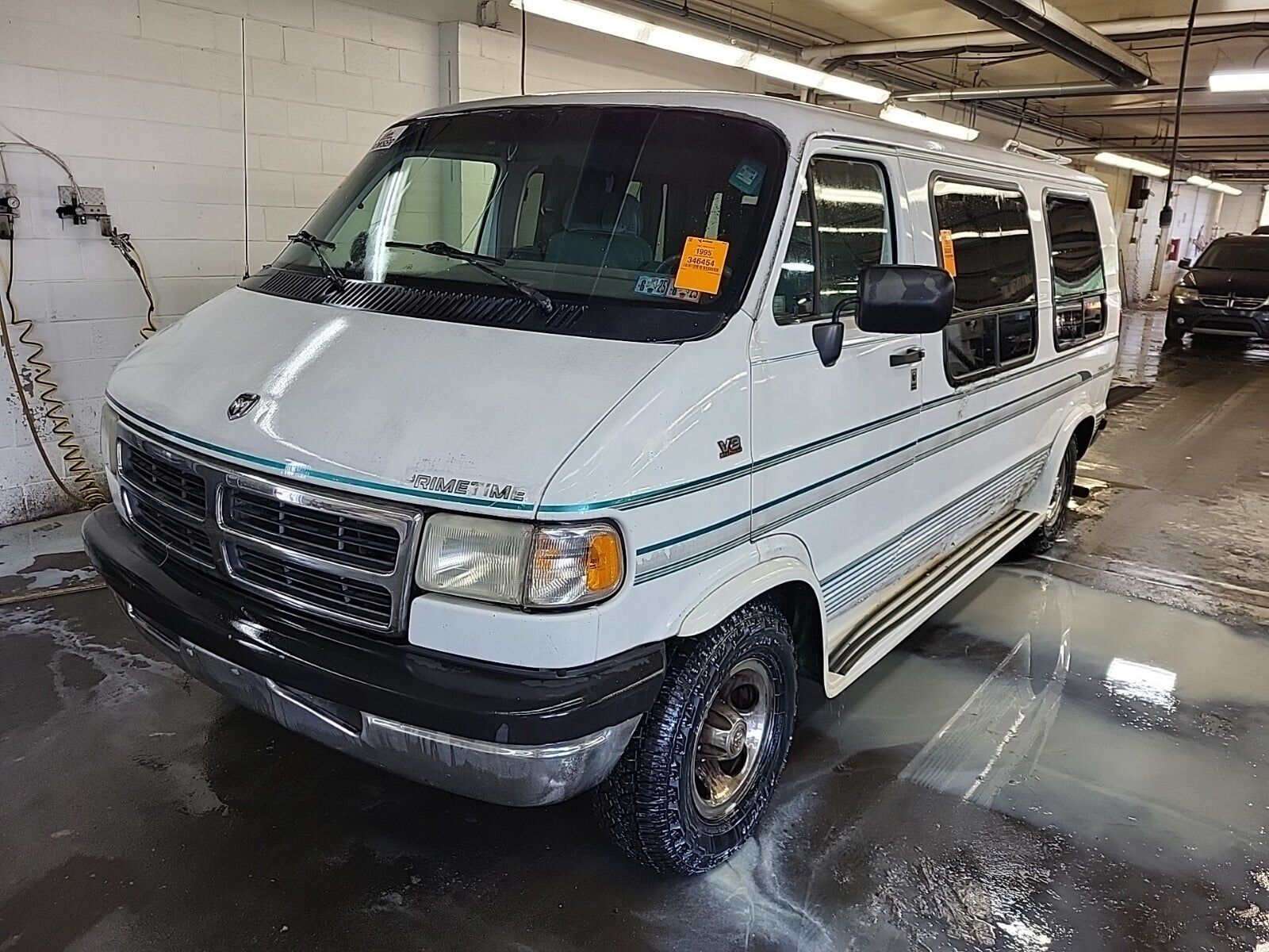 Dodge Ram Van