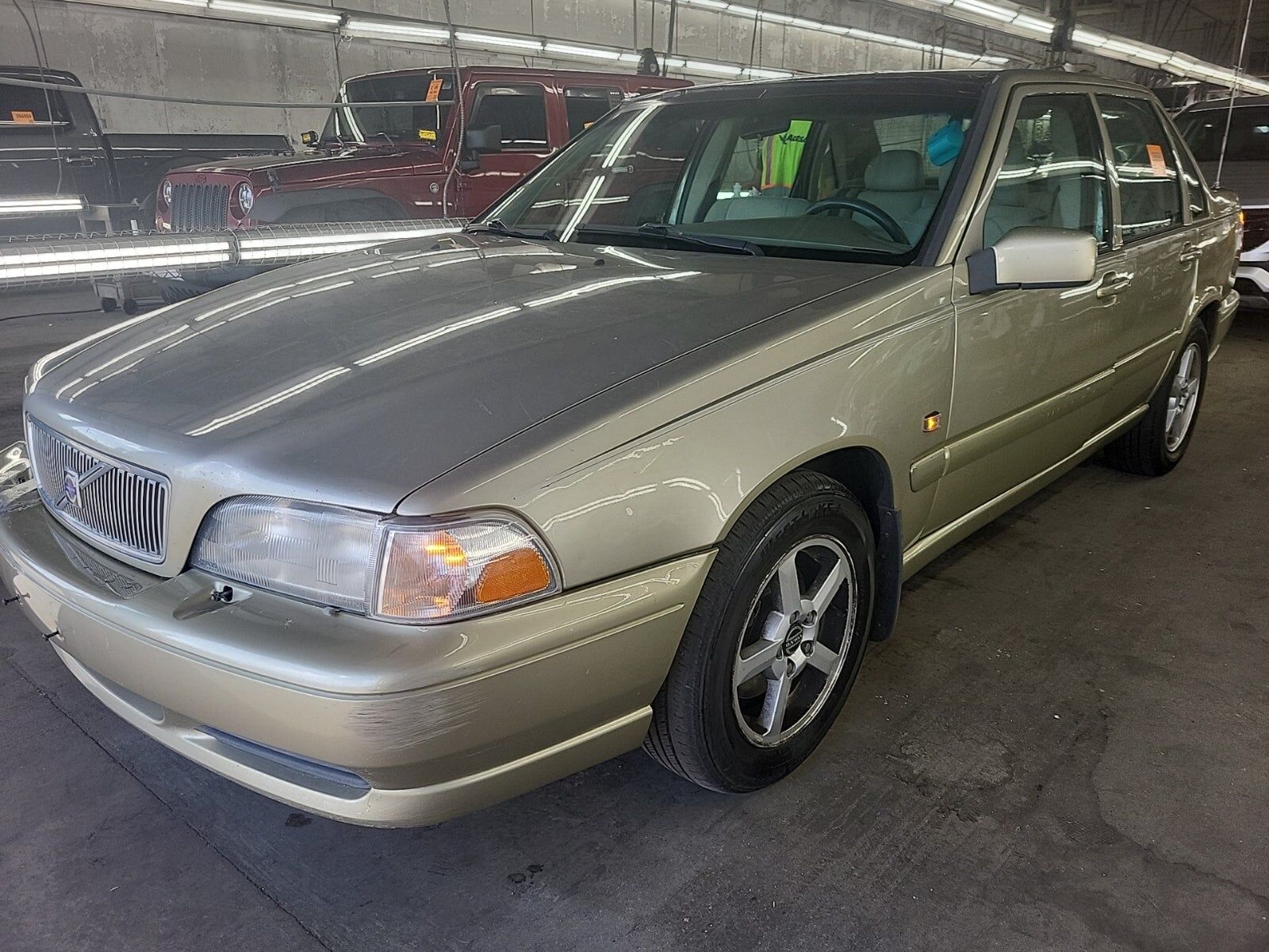 Volvo S70
