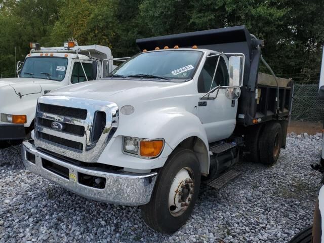 Ford F-750