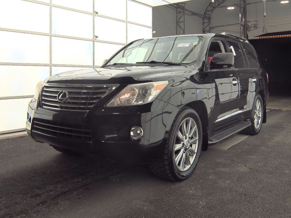 Lexus LX