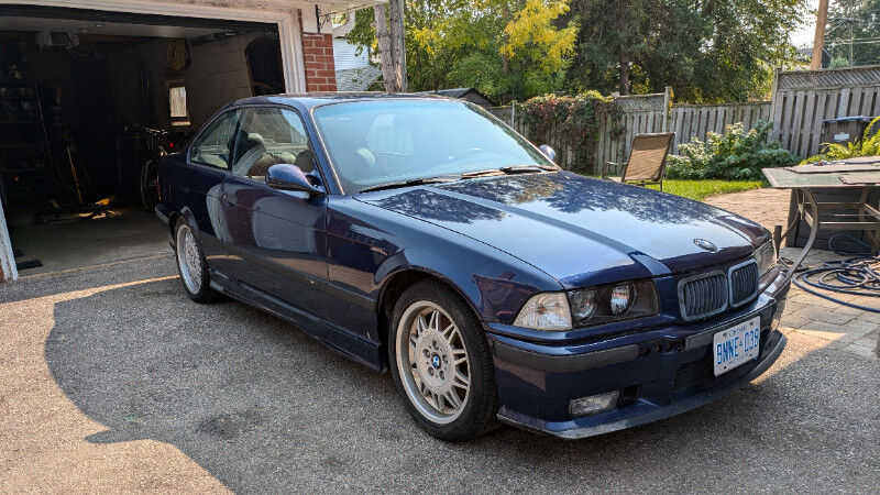 BMW 325iS