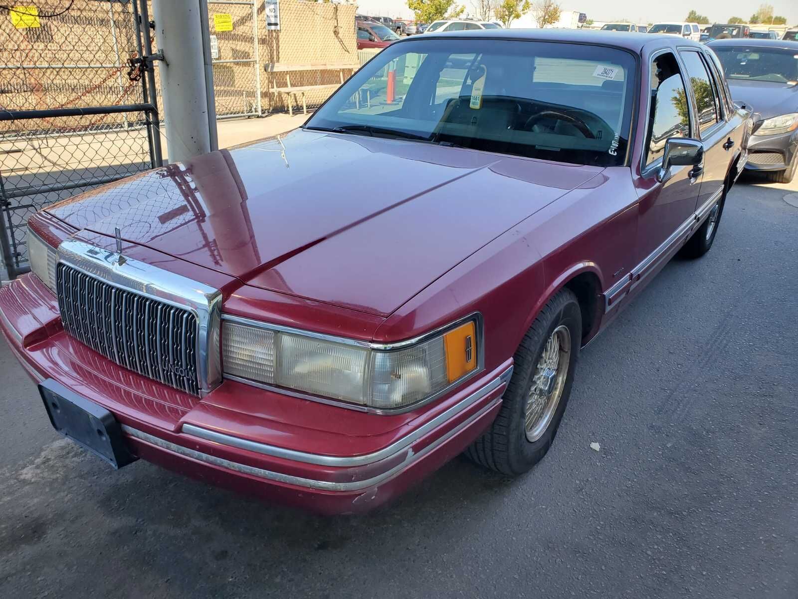 Lincoln Town Car