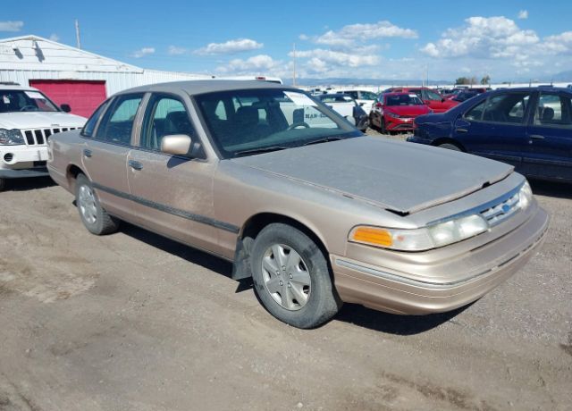 Ford Crown Victoria