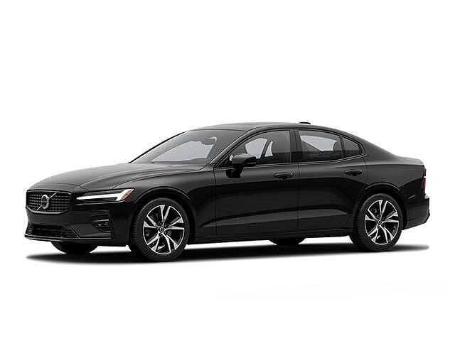 2025 VOLVO S60
