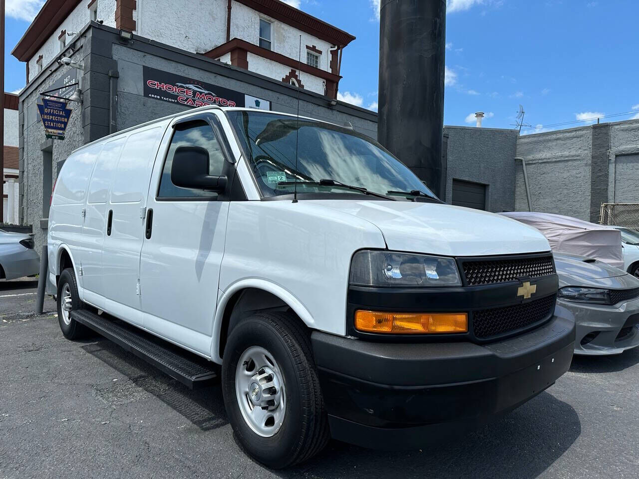 2021 CHEVROLET Express