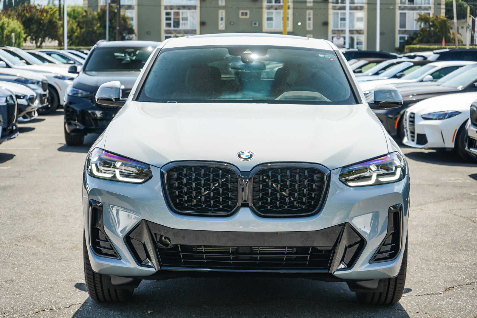 2025 BMW X4