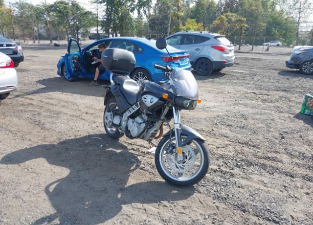 BMW F 650 CS
