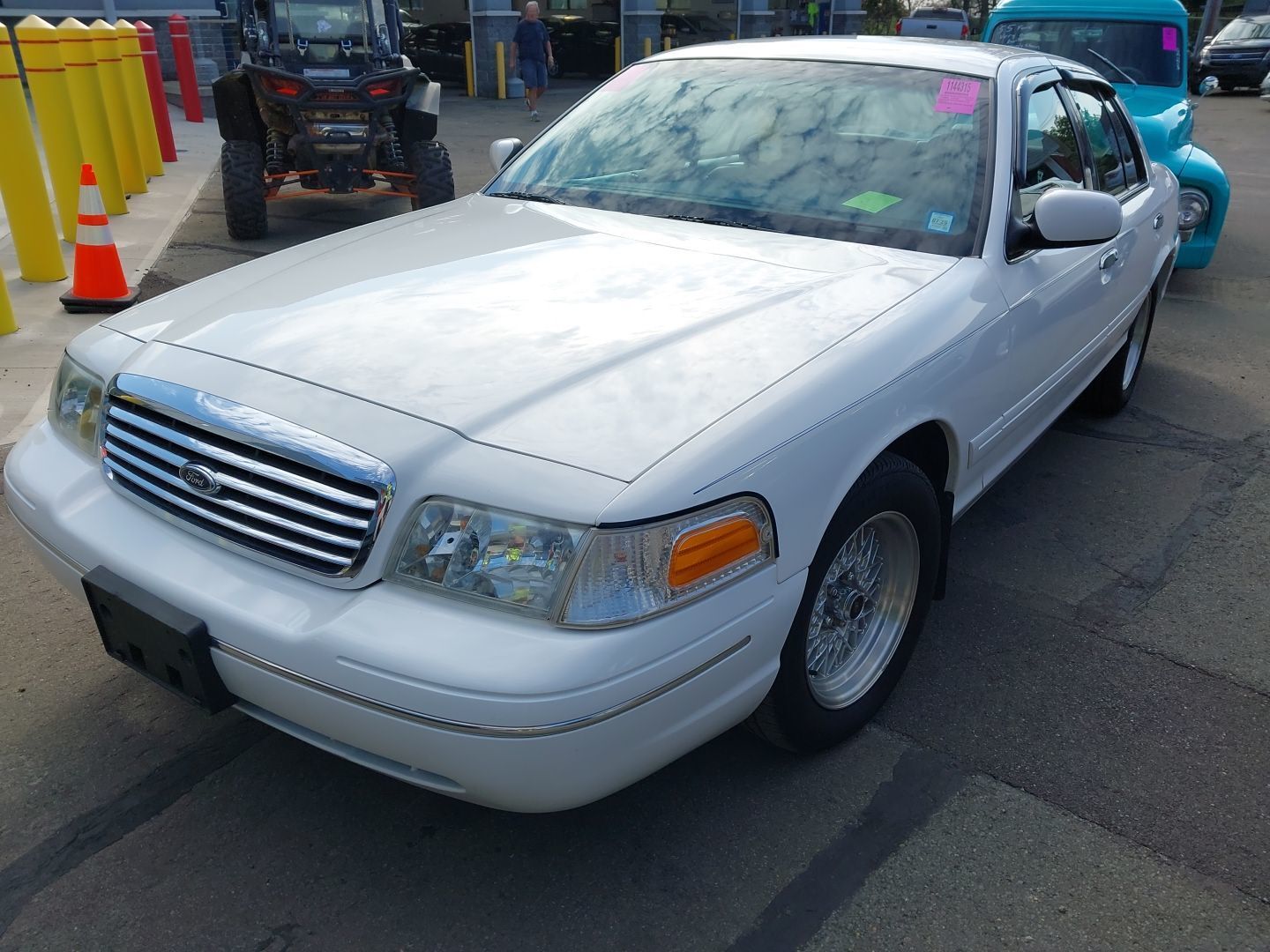 Ford Crown Victoria