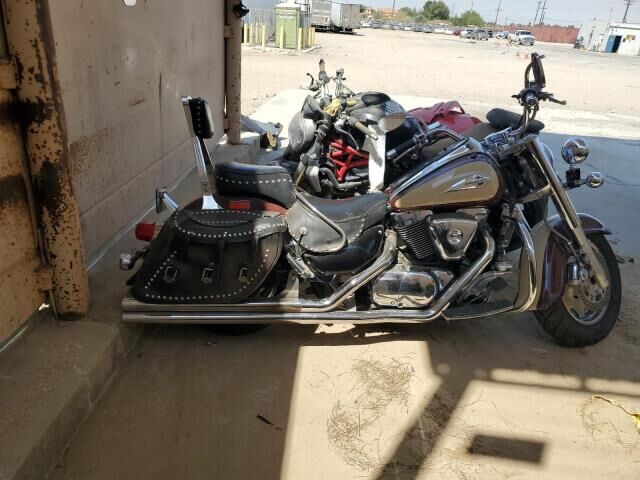Suzuki VL1500