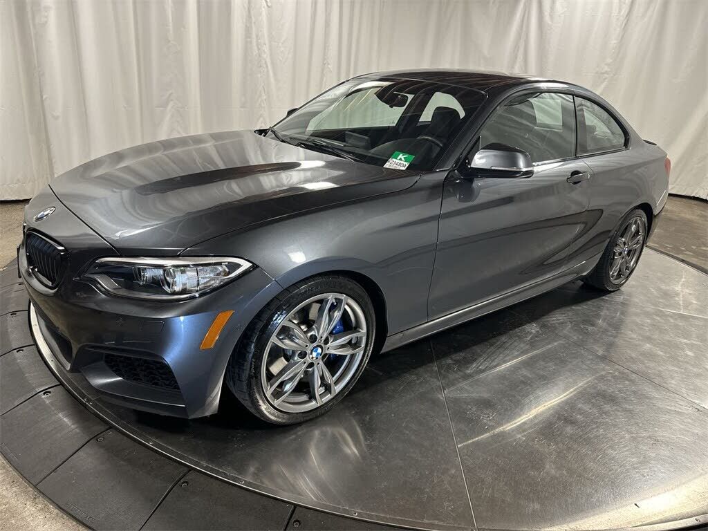 BMW M235i