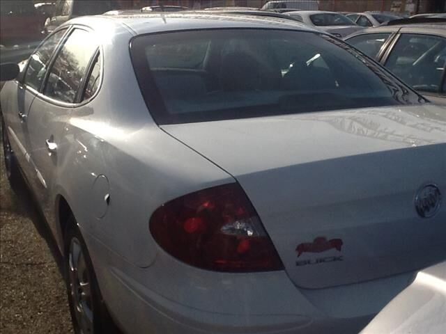 2005 BUICK LaCrosse