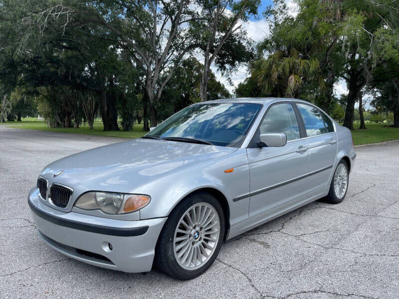 BMW 330i