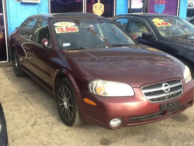 2002 NISSAN Maxima