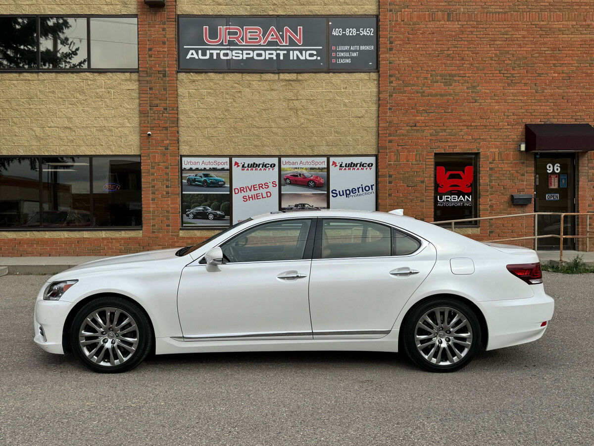 Lexus LS