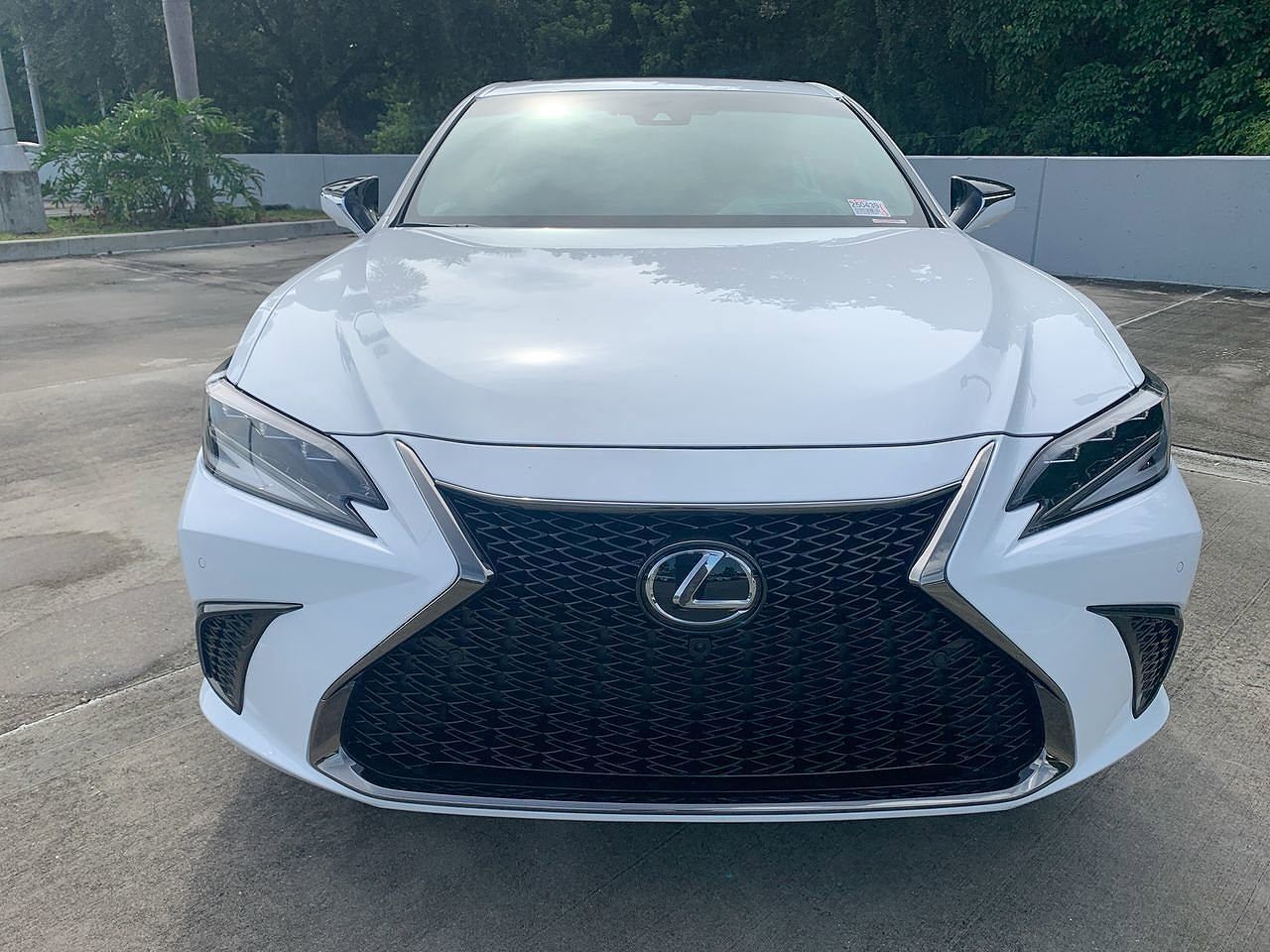 2025 Lexus ES