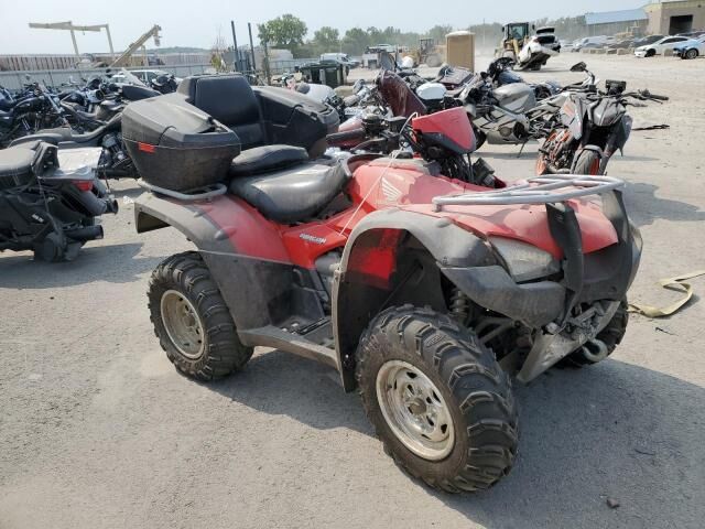 Honda TRX680 (FourTrax Rincon)