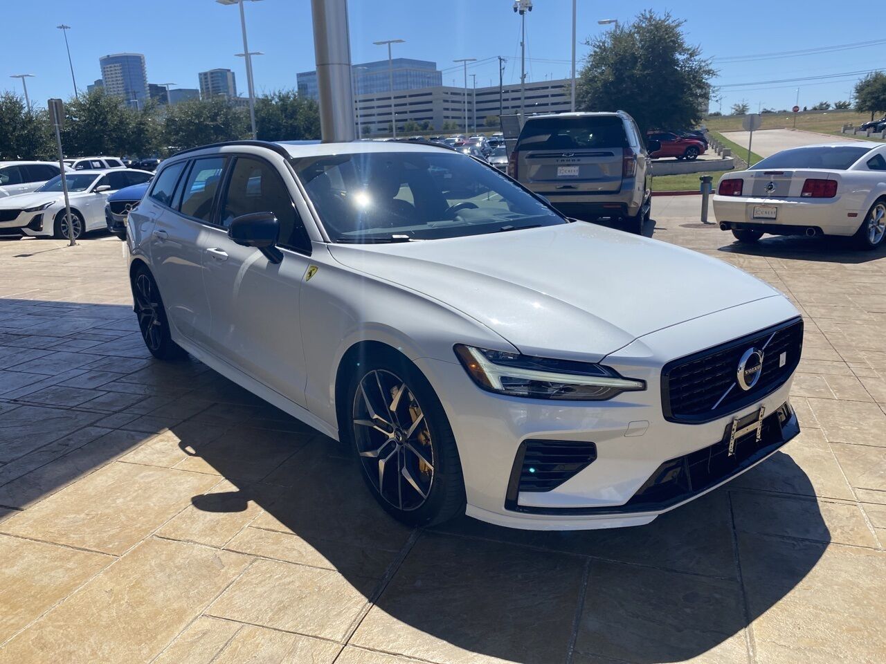 VOLVO