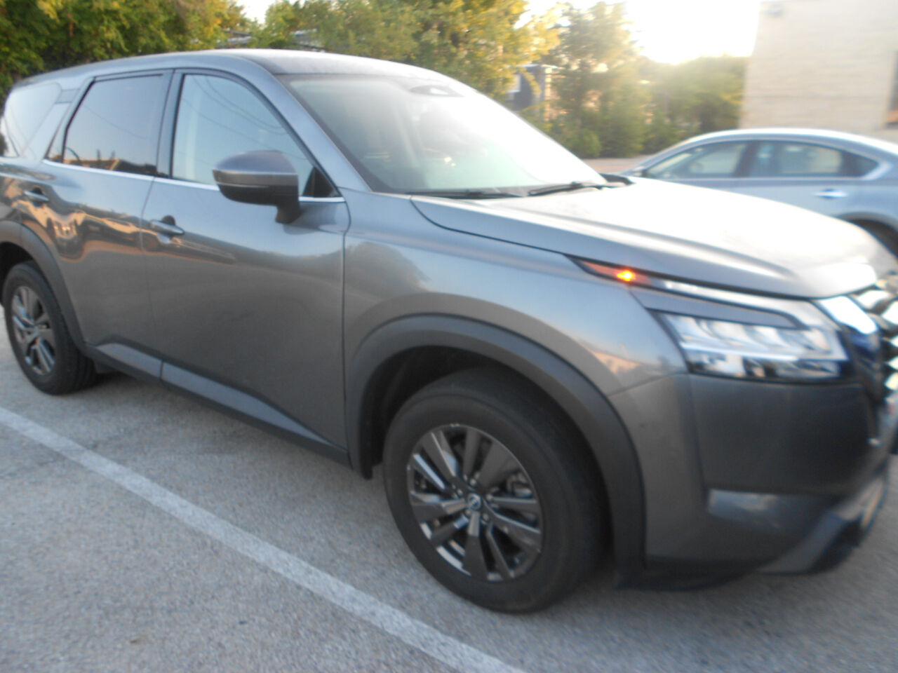 2022 NISSAN Pathfinder