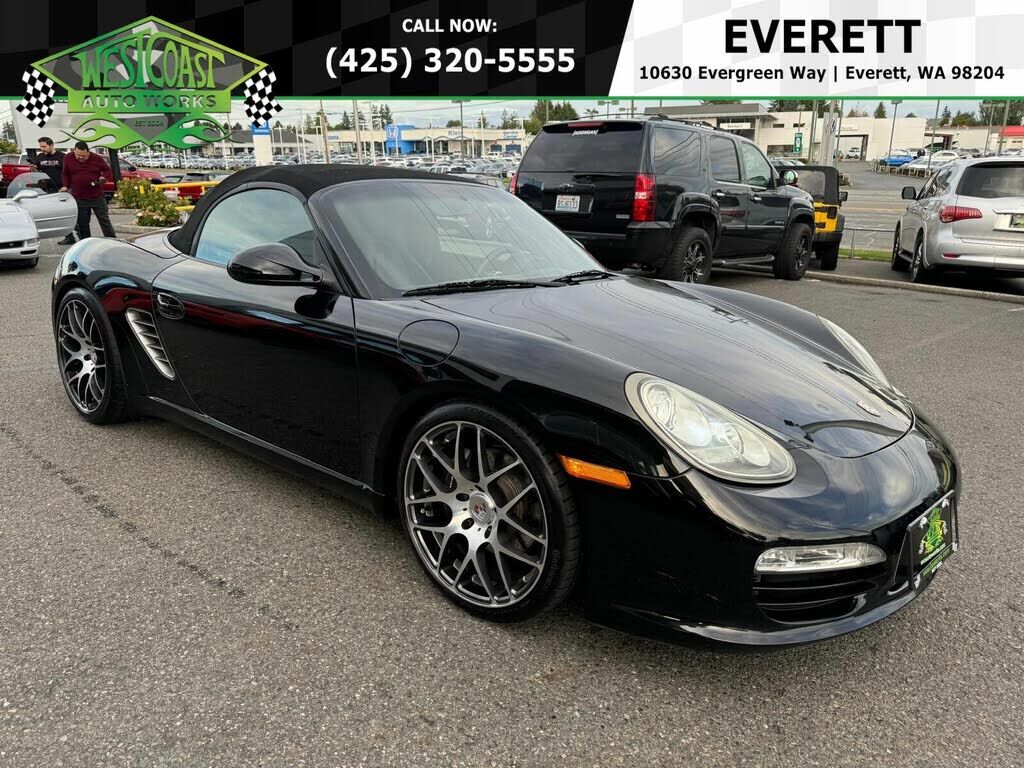PORSCHE
