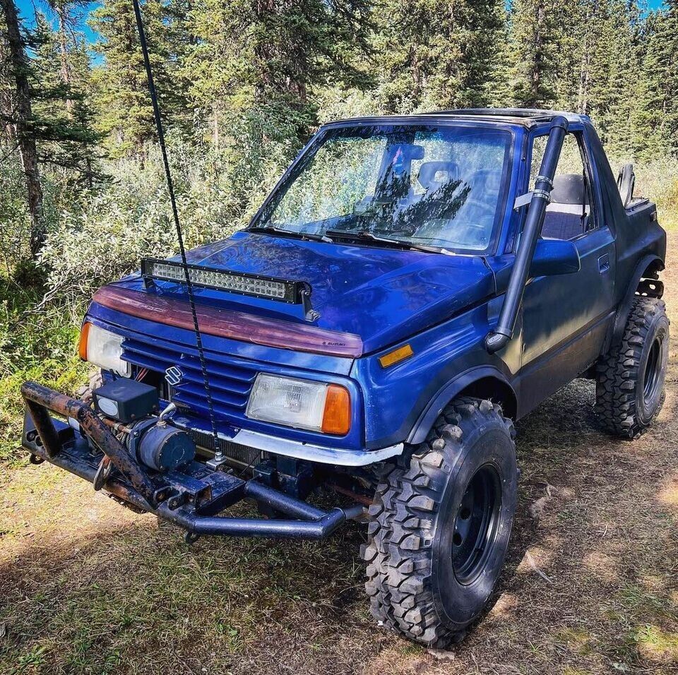 Suzuki Sidekick