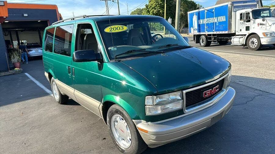 GMC Safari