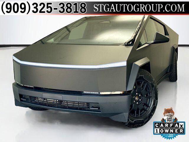 2024 TESLA Cybertruck