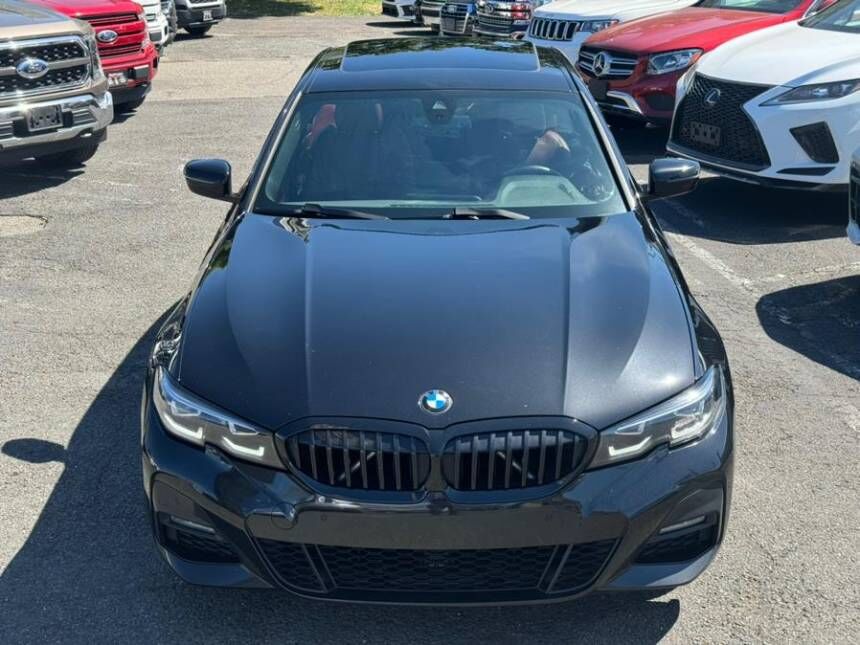2022 BMW 330i