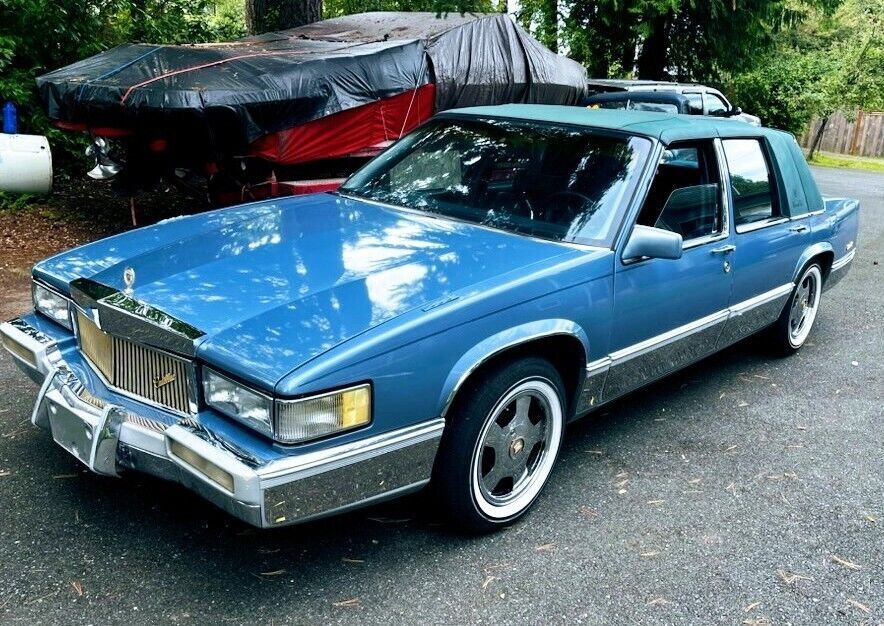 Cadillac Deville