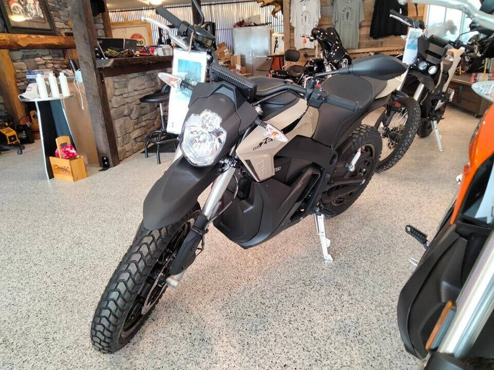 2022 ZERO MOTORCYCLES DS