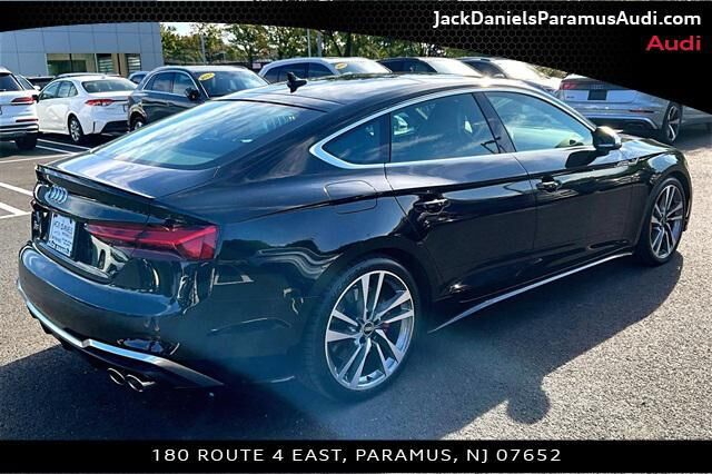 2022 Audi S5