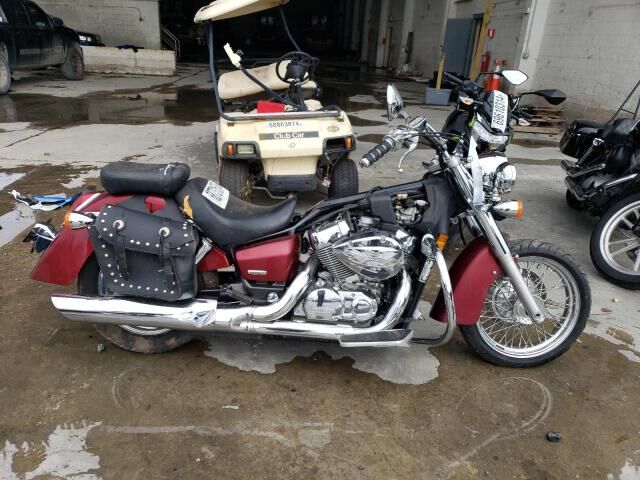 Honda VT750 (Shadow Aero)