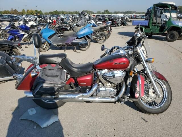 Honda VT750 (Shadow Aero)