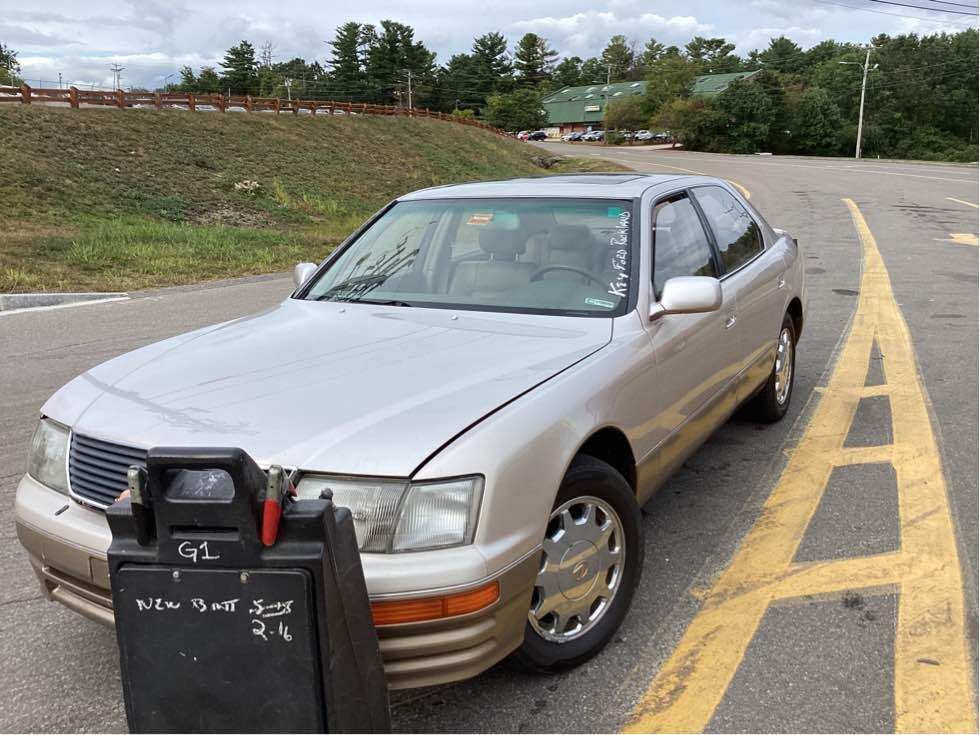 Lexus LS