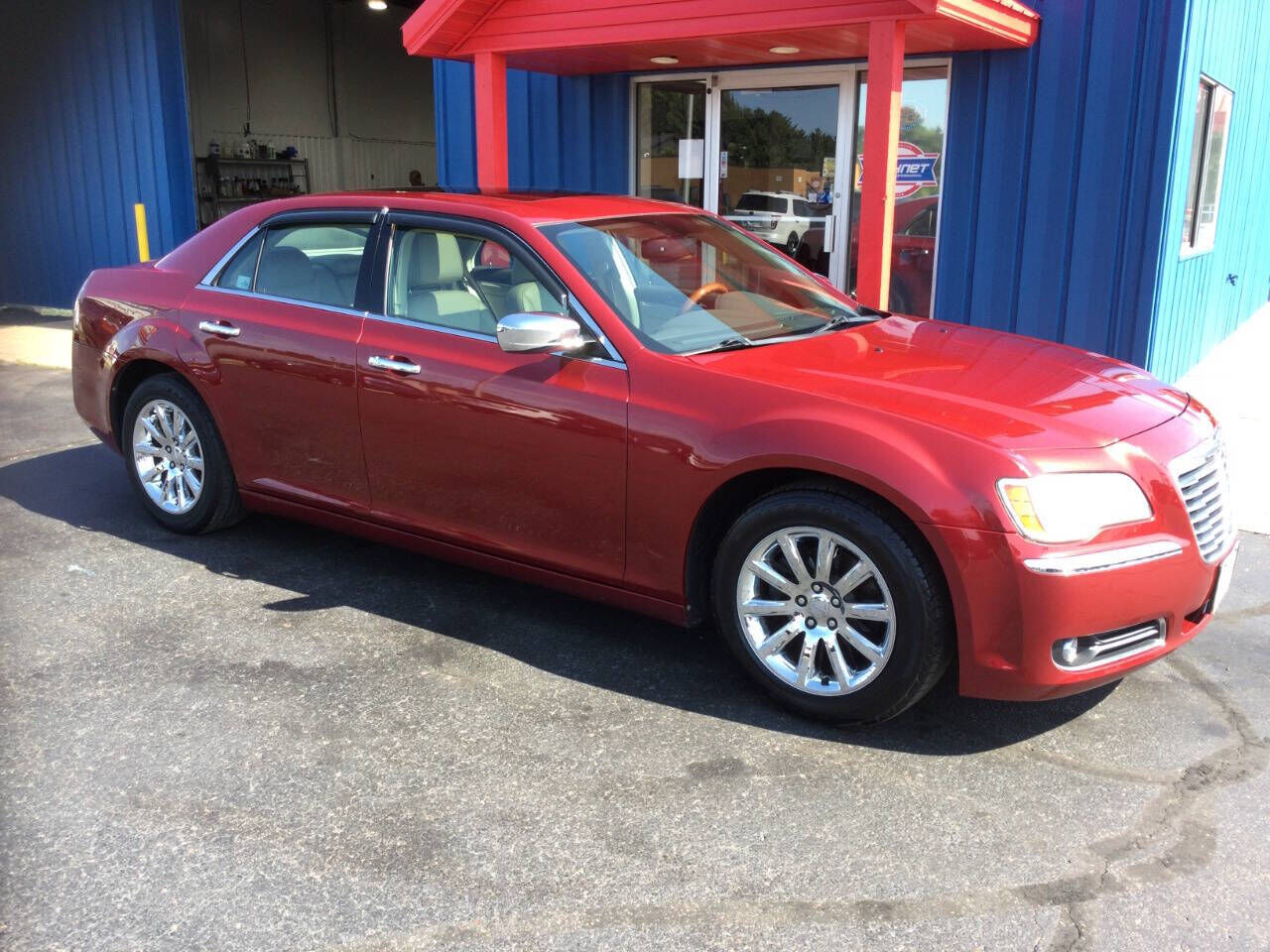 2011 CHRYSLER 300