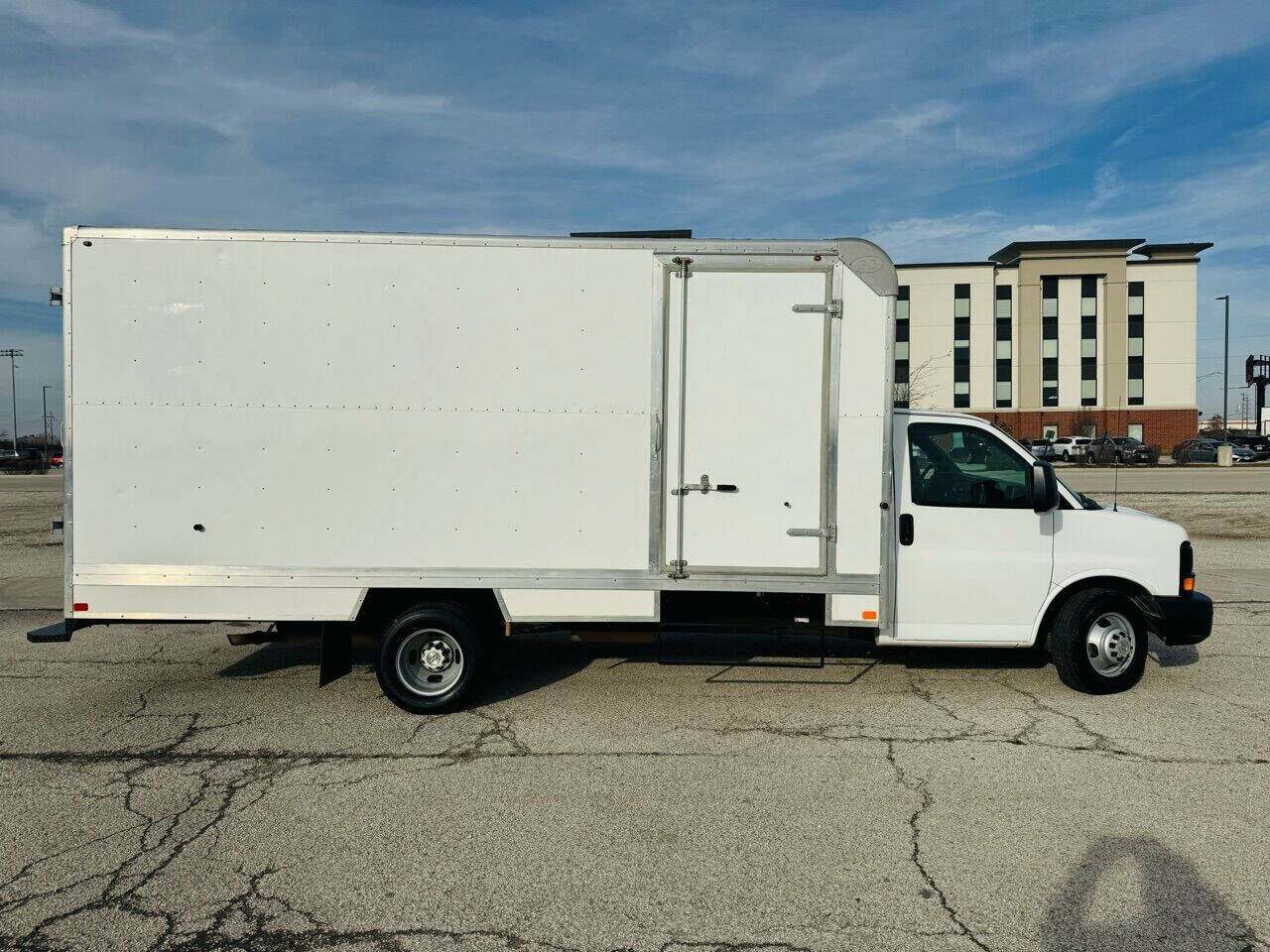 2016 CHEVROLET Express