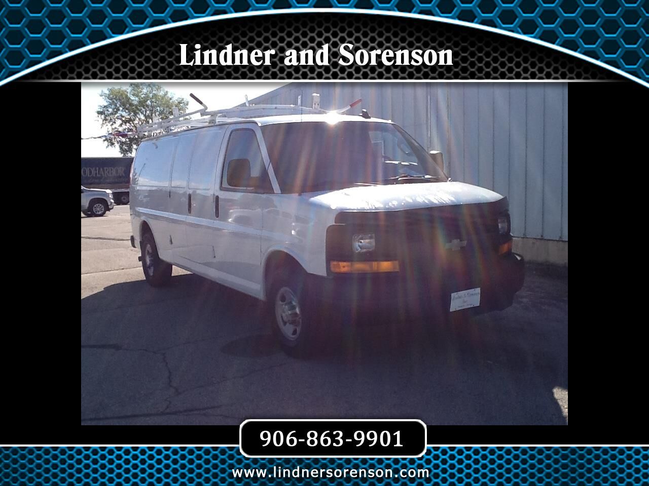 2017 CHEVROLET Express