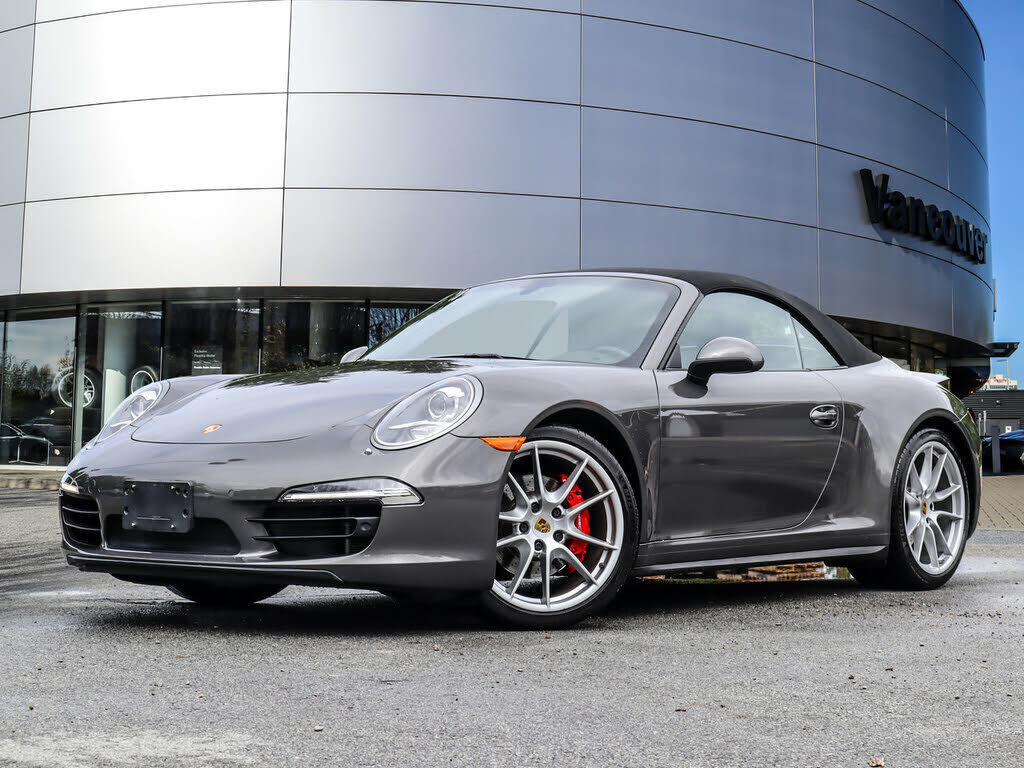 PORSCHE