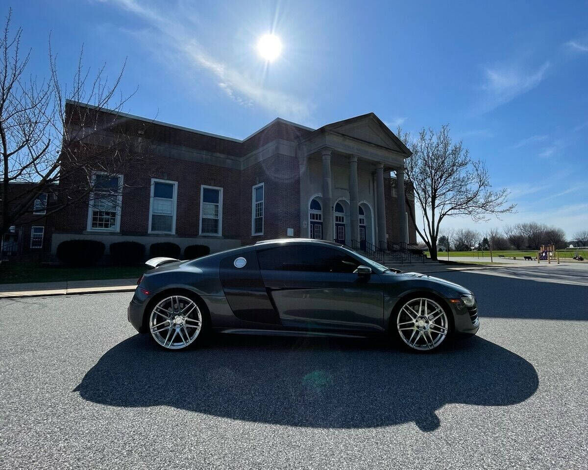 2015 AUDI R8