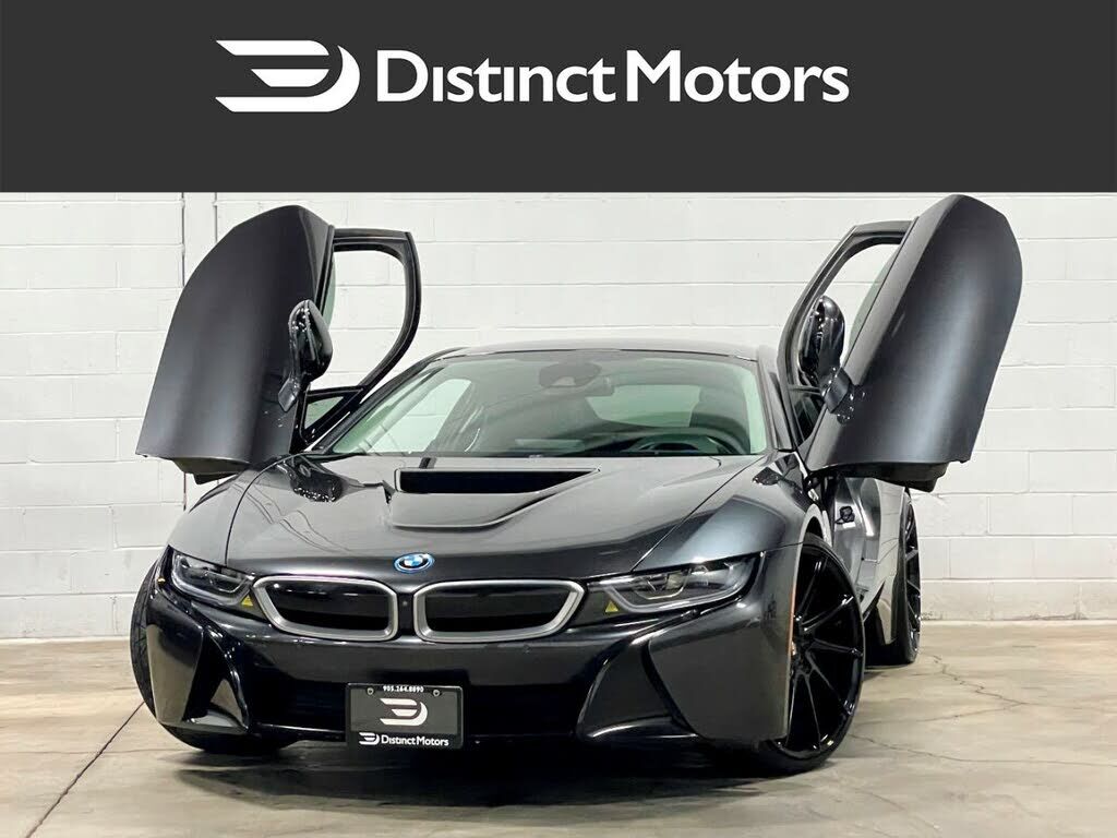 BMW i8