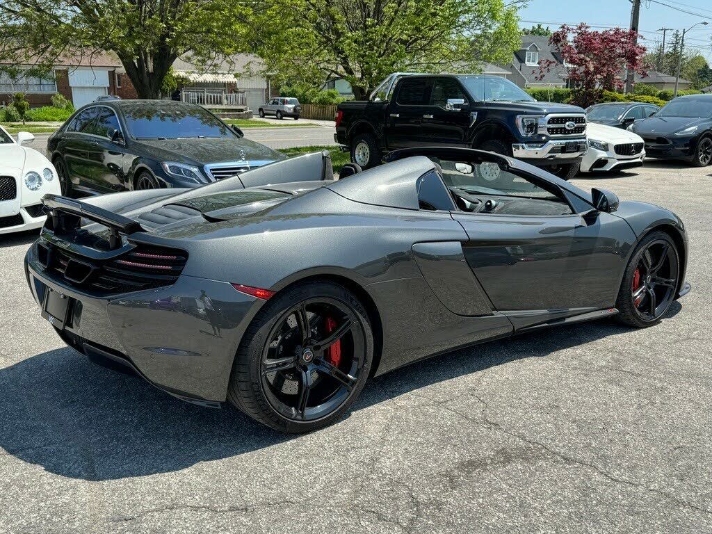 McLaren 650S