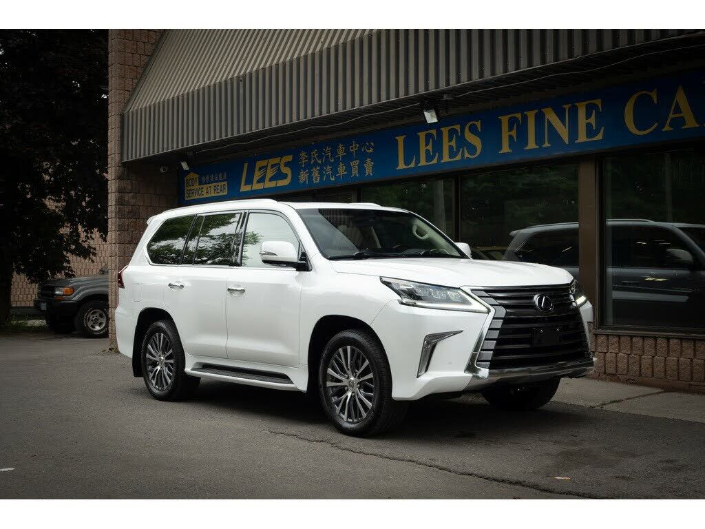 LEXUS